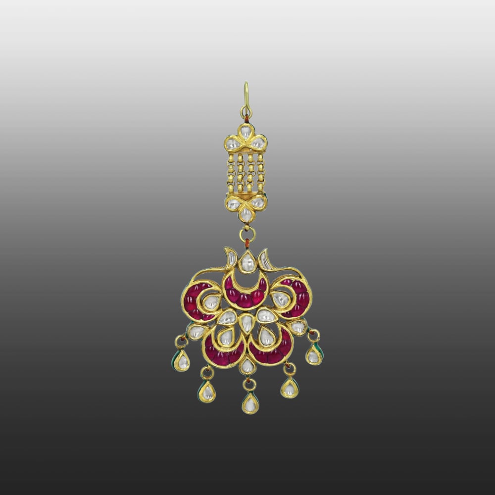 Floral Polki Mangtikka with Ruby Talaf Stone and polki drops